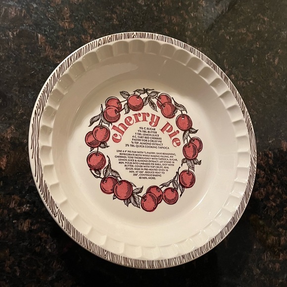 Other - Vintage Cherry Pie Baking Dish